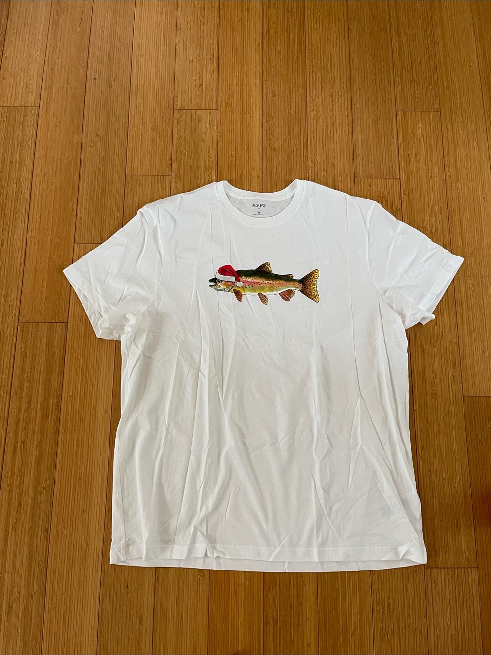 J. Crew christmas fish Graphic T-Shirt. Mens xl, nwot